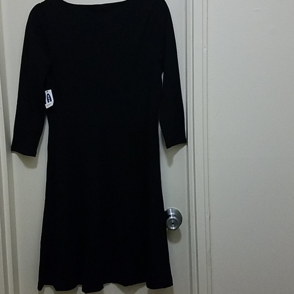 Old Navy black skater style dress - Picture 6 of 6